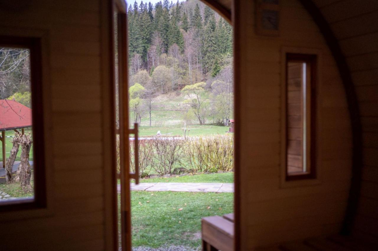 3A Guest House Sicasău Exteriör bild