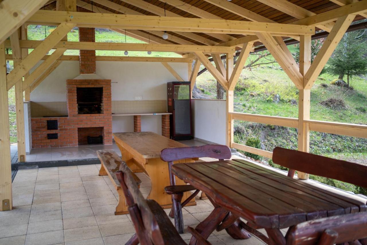 3A Guest House Sicasău Exteriör bild