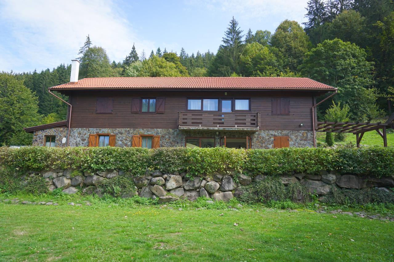 3A Guest House Sicasău Exteriör bild